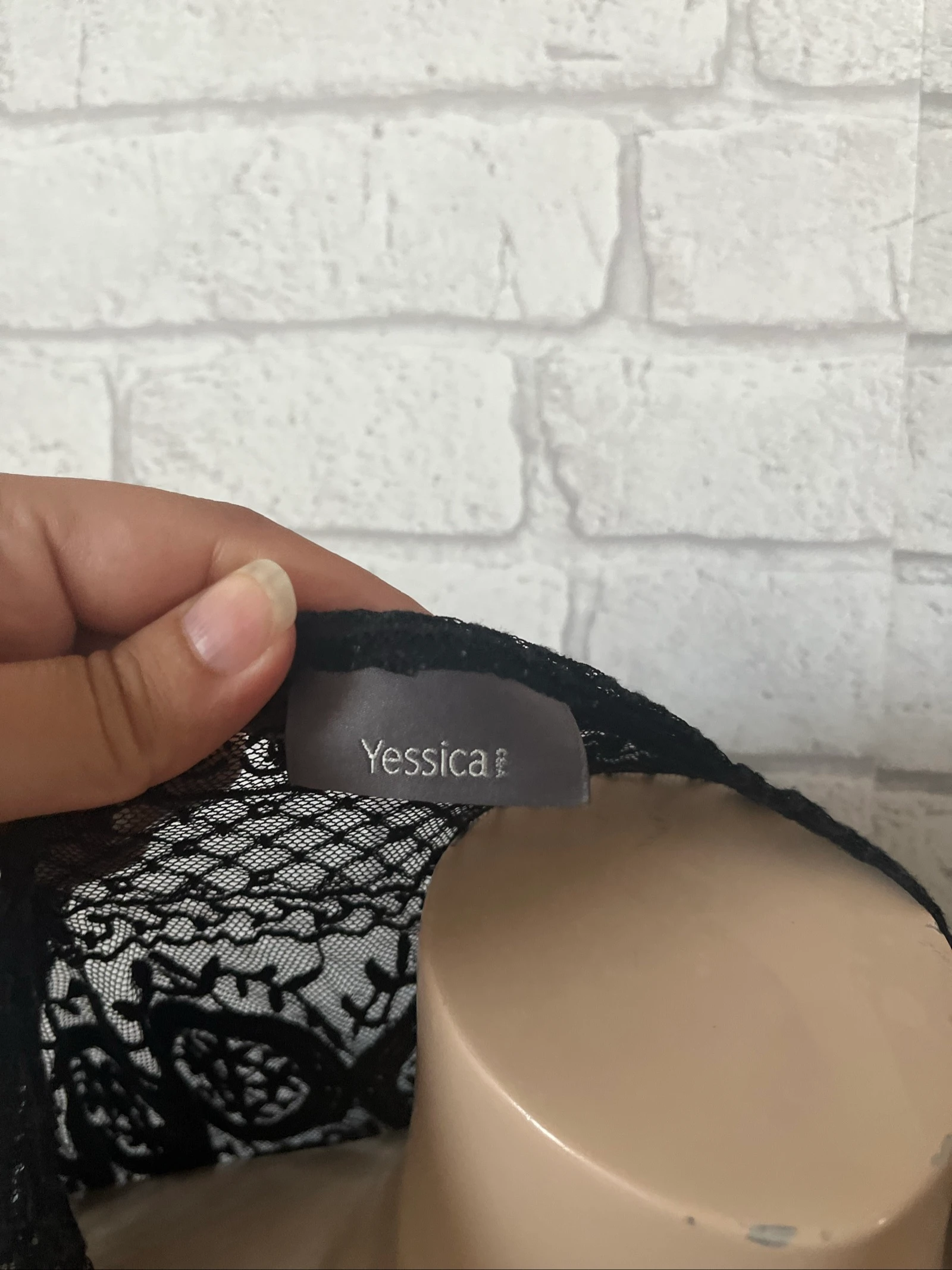 Blusa de renda preta – Tamanho 42 – Yessica – photo 2